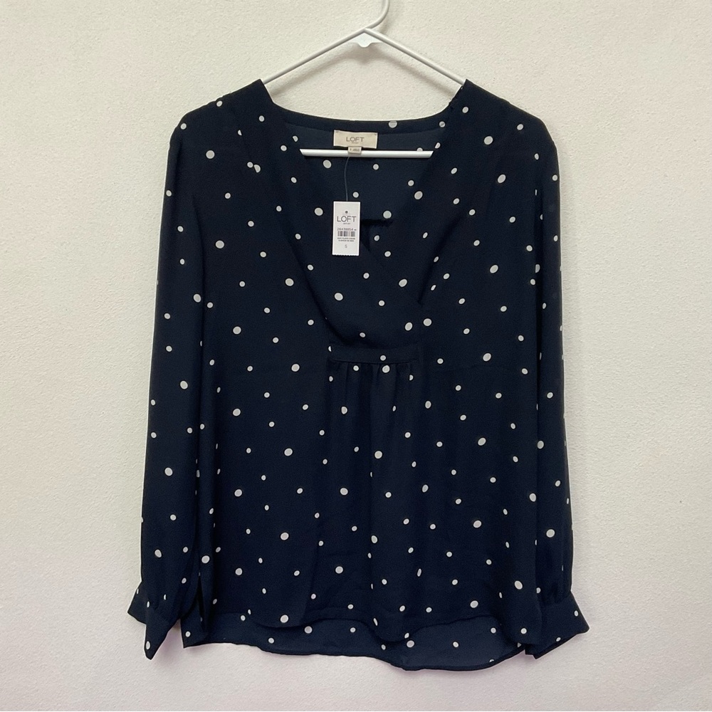 NWT Loft Outlet Navy, White Polka Dot Wrap Front Semi-Sheer Top Size Small